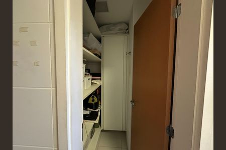 Apartamento para alugar com 108m², 3 quartos e 2 vagas Apartamento para alugar com 108m², 3 quartos e 2 vagasÁrea de Serviço