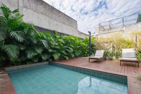Apartamento para alugar com 30m², 1 quarto e 1 vaga Apartamento para alugar com 30m², 1 quarto e 1 vagaPiscina