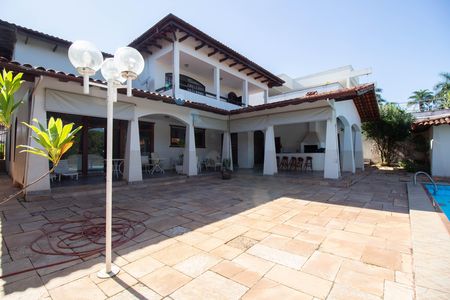Casa à venda com 800m², 5 quartos e 5 vagasQuintal
