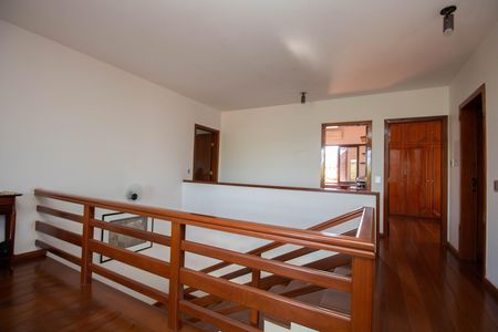 Casa à venda com 800m², 5 quartos e 5 vagasCorredor