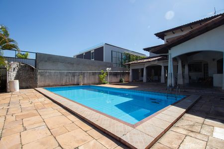 Casa à venda com 800m², 5 quartos e 5 vagasPiscina