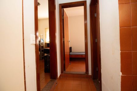Casa à venda com 800m², 5 quartos e 5 vagasCorredor