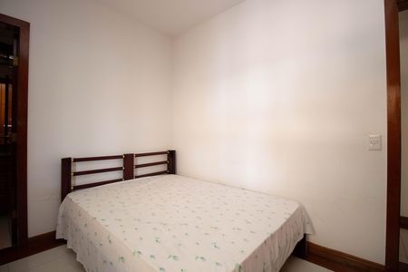 Casa à venda com 800m², 5 quartos e 5 vagasSuíte 4