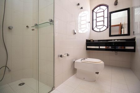 Casa à venda com 800m², 5 quartos e 5 vagasBanheiro Social