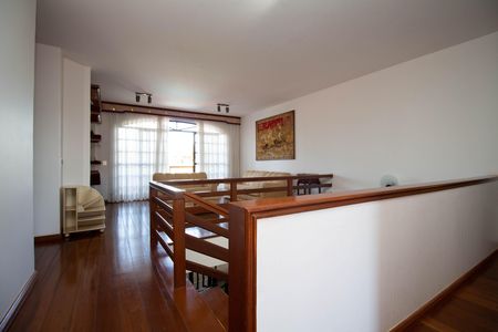 Casa à venda com 800m², 5 quartos e 5 vagasCorredor