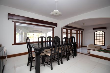 Casa à venda com 800m², 5 quartos e 5 vagasSala 2