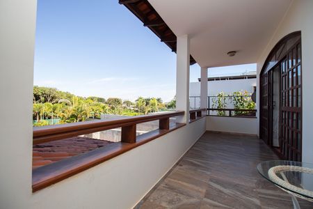 Casa à venda com 800m², 5 quartos e 5 vagasSacada