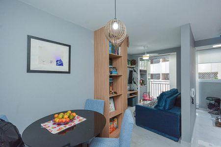 Apartamento para alugar com 47m², 2 quartos e 1 vaga Apartamento para alugar com 47m², 2 quartos e 1 vagaSala