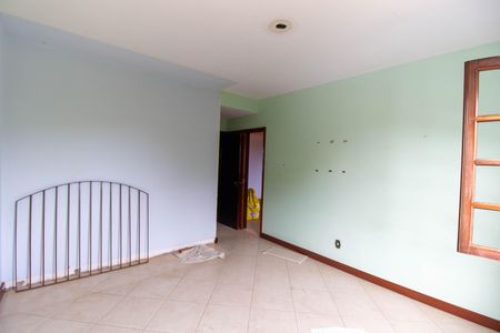 Casa de condomínio à venda com 300m², 3 quartos e 4 vagas Casa de condomínio à venda com 300m², 3 quartos e 4 vagas Suíte 1