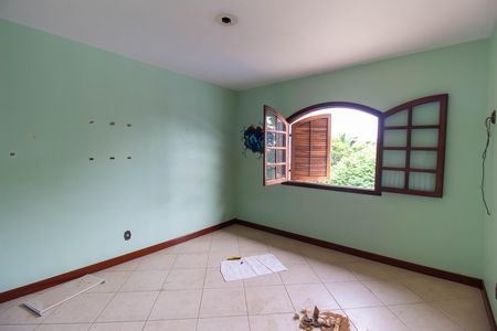 Casa de condomínio à venda com 300m², 3 quartos e 4 vagas Casa de condomínio à venda com 300m², 3 quartos e 4 vagas Suíte 1