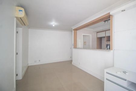 Sala de apartamento para alugar com 2 quartos, 70m² em Teresópolis, Porto Alegre