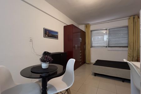Studio para alugar com 28m², 1 quarto e sem vagaKitnet