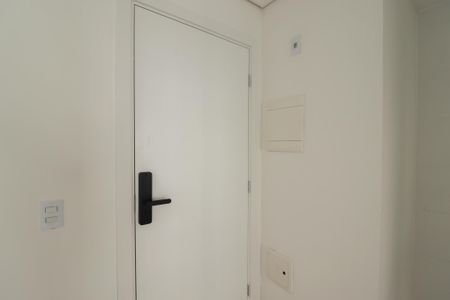 Sala/Cozinha/Área de Serviço de apartamento à venda com 2 quartos, 59m² em Vila Bandeirantes, São Paulo