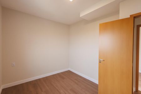 Suíte de apartamento para alugar com 2 quartos, 56m² em Parque Taubateguassu, Taubaté