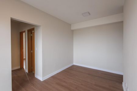 Sala de apartamento para alugar com 2 quartos, 56m² em Parque Taubateguassu, Taubaté