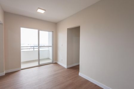 Sala de apartamento para alugar com 2 quartos, 56m² em Parque Taubateguassu, Taubaté