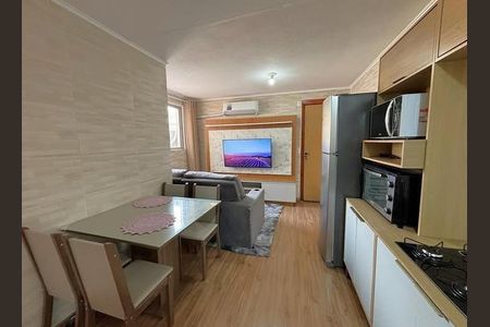 Cozinha de apartamento para alugar com 2 quartos, 38m² em Parque Marechal Rondon, Cachoeirinha