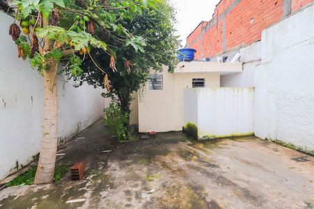 Casa para alugar com 60m², 1 quarto e sem vagaQuintal