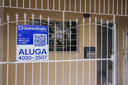 Casa para alugar com 60m², 1 quarto e sem vagaPlaquinha - Cód. FEWQ-602