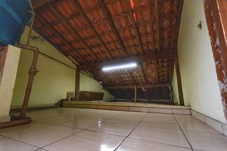 Sotão  de casa à venda com 3 quartos, 90m² em Vila Santa Luzia, São Bernardo do Campo