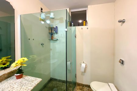 Apartamento à venda com 160m², 3 quartos e 2 vagas Apartamento à venda com 160m², 3 quartos e 2 vagasBanheiro