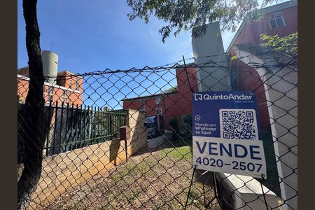 Apartamento à venda com 82m², 3 quartos e 1 vaga Apartamento à venda com 82m², 3 quartos e 1 vagaPlaca