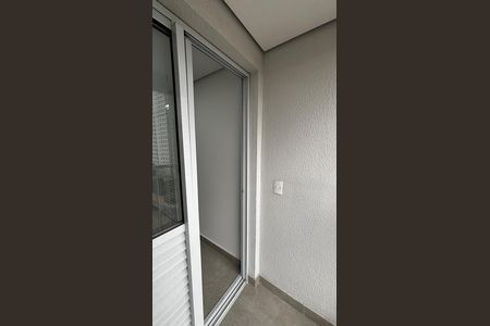 Apartamento para alugar com 86m², 2 quartos e 2 vagas Apartamento para alugar com 86m², 2 quartos e 2 vagasCozinha - Area de Serviço Varanda