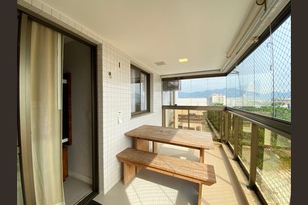 Apartamento para alugar com 79m², 3 quartos e 1 vaga