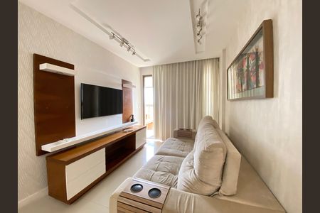 Apartamento para alugar com 79m², 3 quartos e 1 vaga