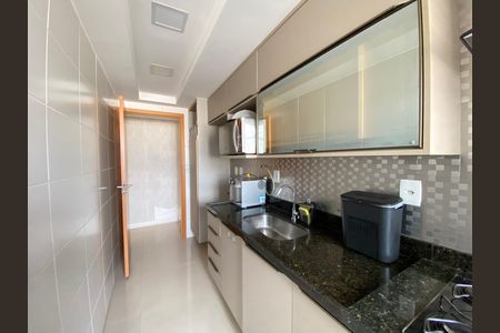 Apartamento para alugar com 79m², 3 quartos e 1 vaga