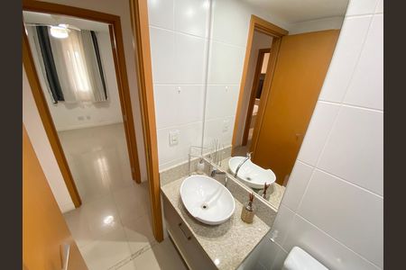 Apartamento para alugar com 79m², 3 quartos e 1 vaga