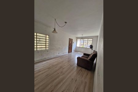Sala de casa à venda com 3 quartos, 145m² em Bosque da Saúde, São Paulo