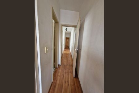 Corredor de casa à venda com 3 quartos, 145m² em Bosque da Saúde, São Paulo