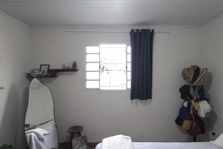 Quarto 2 de casa à venda com 2 quartos, 368m² em Glória, Belo Horizonte