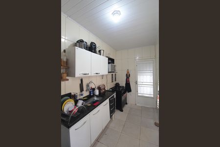 Casa à venda com 368m², 2 quartos e 2 vagasCozinha