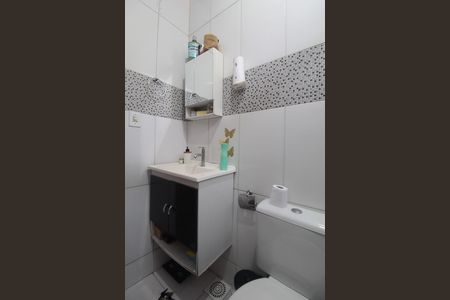 Casa à venda com 368m², 2 quartos e 2 vagasBanheiro Social