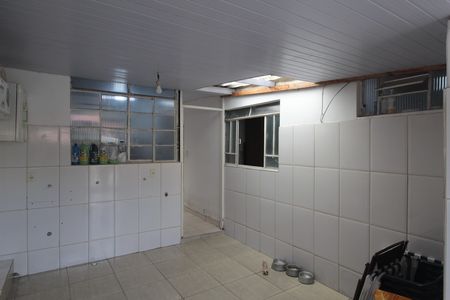 Casa à venda com 368m², 2 quartos e 2 vagasÁrea Externa