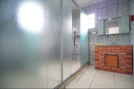 Casa para alugar com 120m², 3 quartos e 1 vagaBanheiro