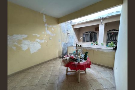 Varanda de casa para alugar com 2 quartos, 120m² em Paiol de Pólvora, Nilópolis