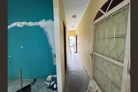 Corredor de casa para alugar com 2 quartos, 120m² em Paiol de Pólvora, Nilópolis