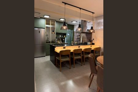 Apartamento à venda com 120m², 3 quartos e 1 vaga Apartamento à venda com 120m², 3 quartos e 1 vagaCozinha