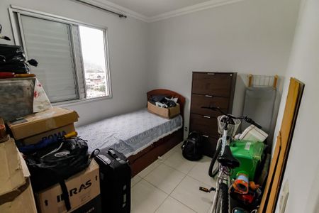 Quarto 1 de apartamento para alugar com 2 quartos, 42m² em Vila Indiana, Taboão da Serra
