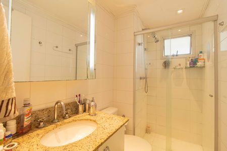 Apartamento à venda com 146m², 3 quartos e 2 vagasBanheiro da Suíte 1