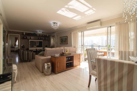 Sala de apartamento à venda com 3 quartos, 146m² em Ipiranga, São Paulo