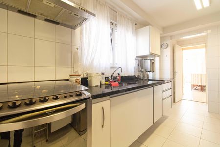 Apartamento à venda com 146m², 3 quartos e 2 vagasCozinha