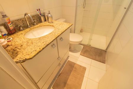 Apartamento à venda com 146m², 3 quartos e 2 vagasBanheiro da Suíte 1