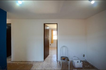 Casa para alugar com 55m², 2 quartos e 1 vaga Casa para alugar com 55m², 2 quartos e 1 vagaSala