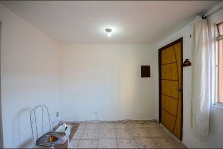 Sala de casa para alugar com 2 quartos, 55m² em Jardim Sao Joao (jaragua), São Paulo