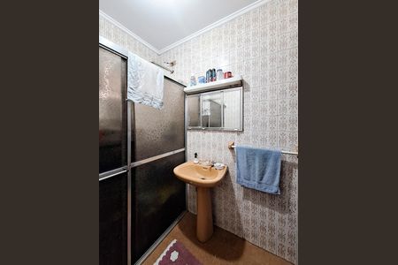 Casa à venda com 180m², 3 quartos e 2 vagasBanheiro