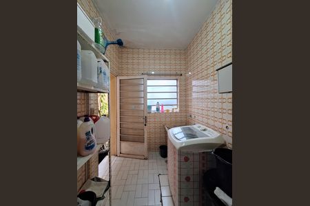 Casa à venda com 180m², 3 quartos e 2 vagasÁrea de Serviço